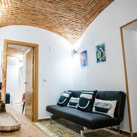 Art & Apartment *